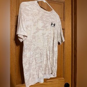 Under Armour Beige Camouflage T-Shirt